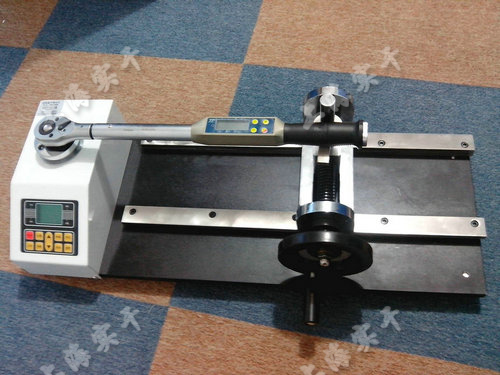 扭矩扳手檢定儀圖片