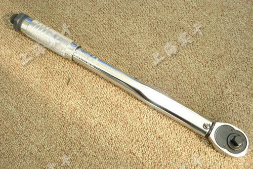 預(yù)置式扭矩扳手