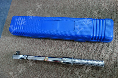 �A��Ť������