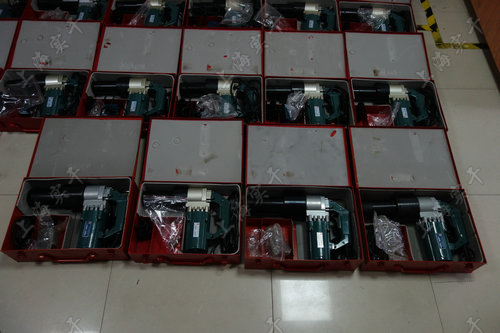 늄Ӷ�Ť������