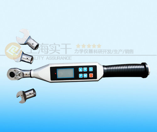 ���@Ť������